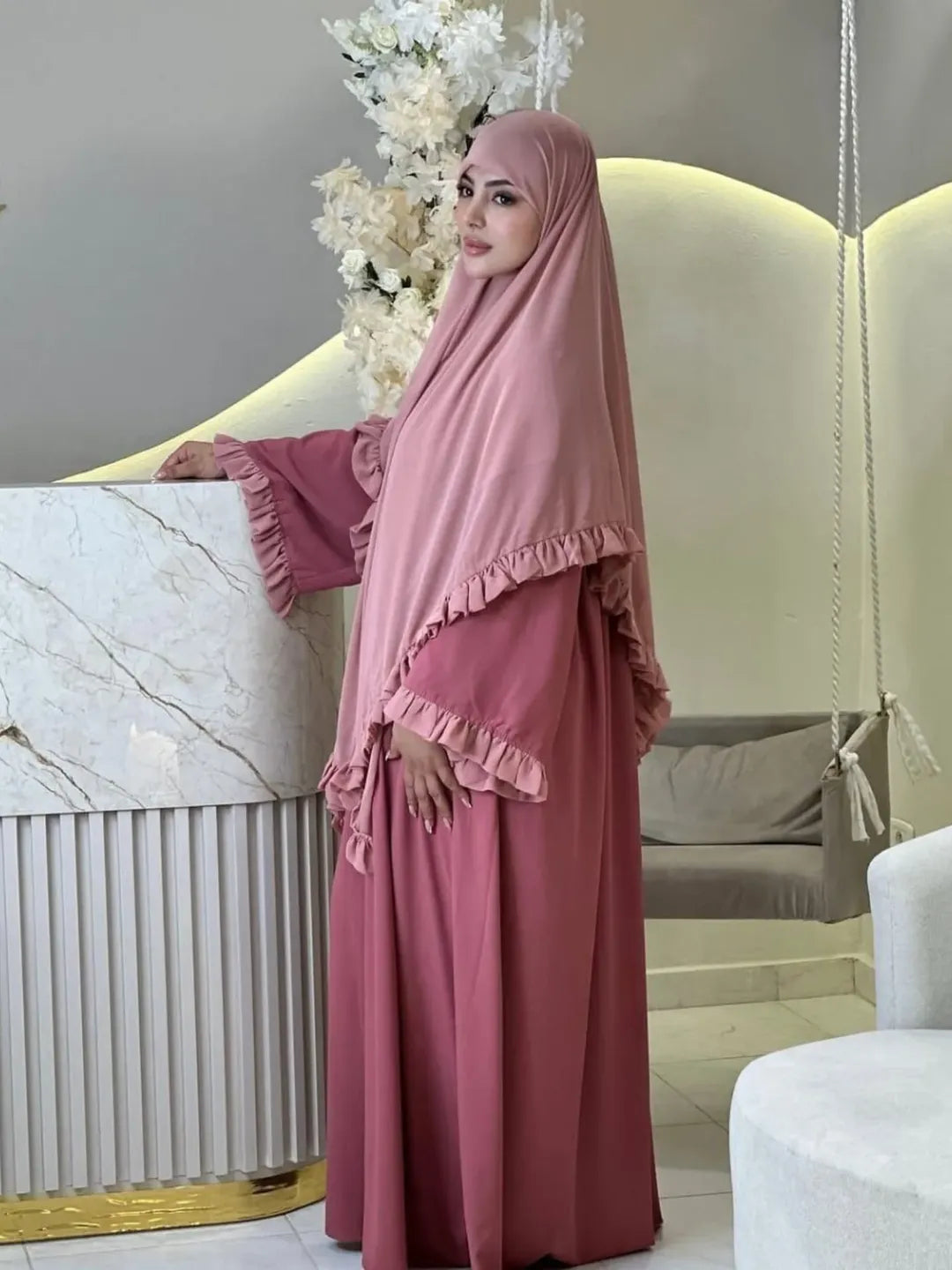 Abaya Royale avec Foulard
